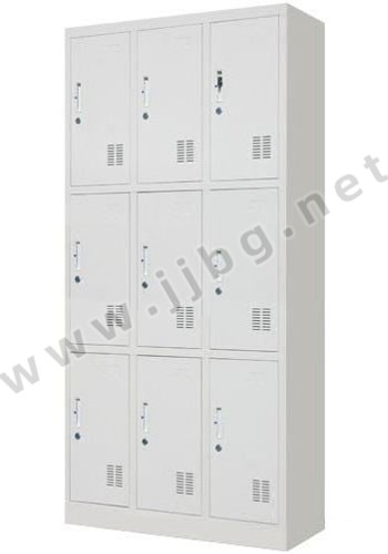 點擊查看商品:九門更衣柜